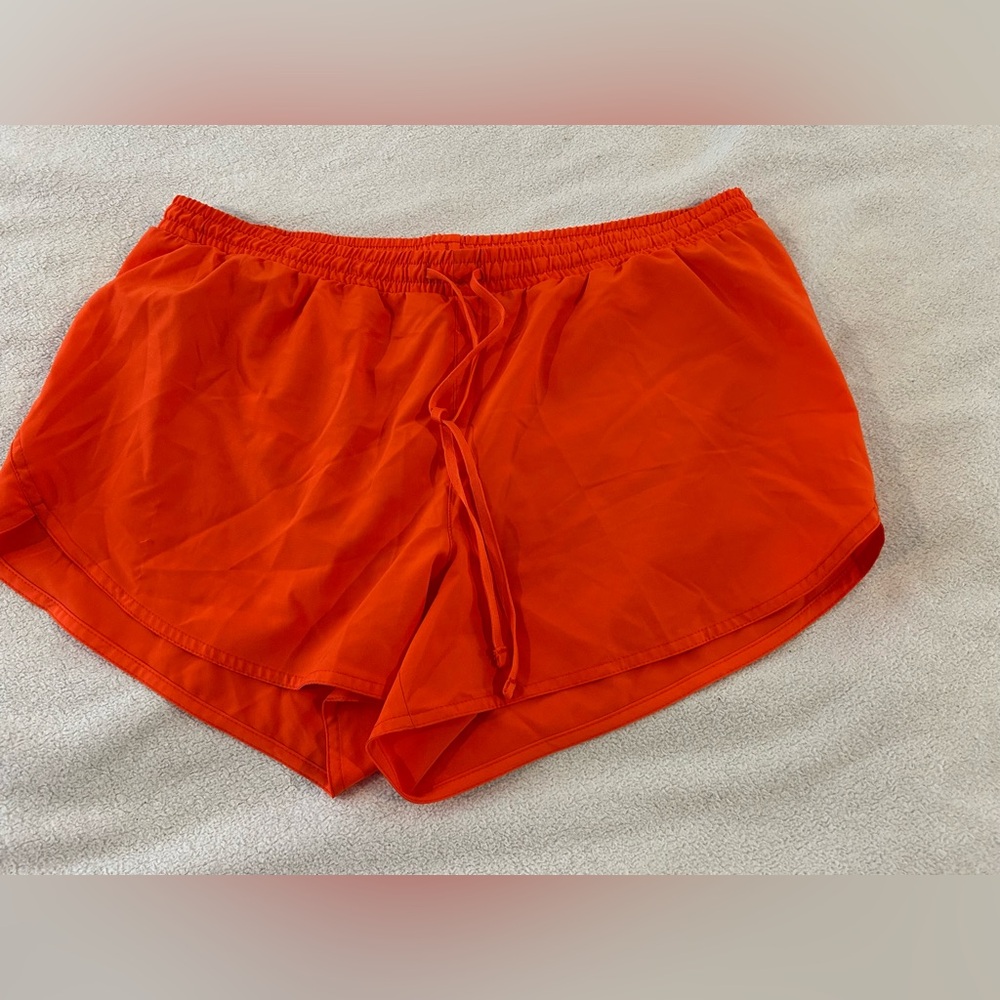 Old Navy Active Go-Dry Neon Orange Running Shorts Size Large 3.5” Inseam